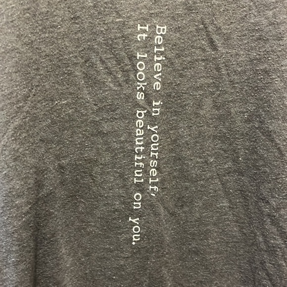 Medium Om & Ah London tank - Picture 2 of 5